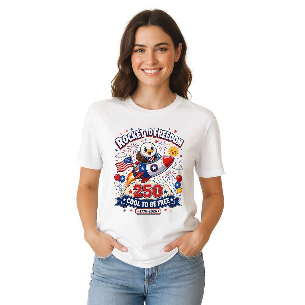 Cute Cartoon Eagles Graphic T-Shirt - Gift for Bird Lovers